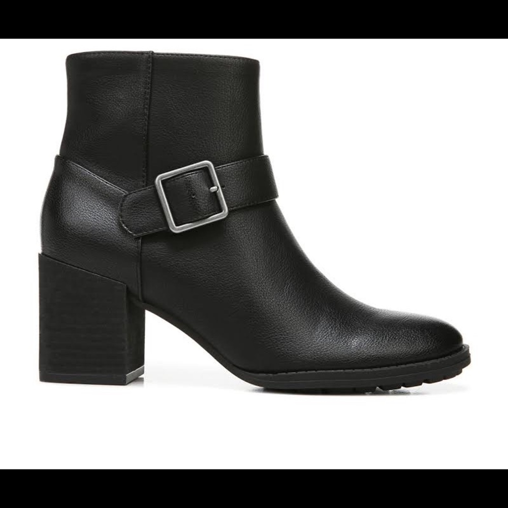 SOUL Naturalizer Women's Flyer Ankle Boot Black 9.5